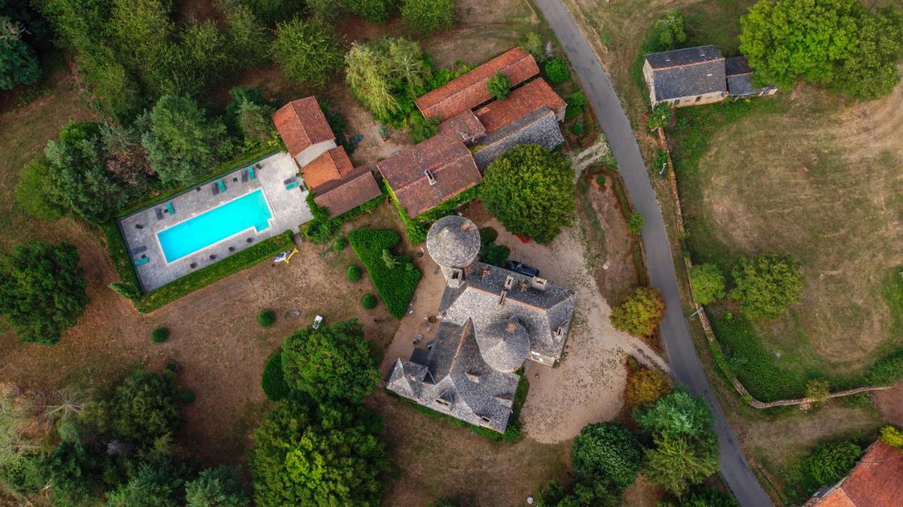 Chateau Garinie 15Th Century Medieval Castle In The South Of France Lugan  Экстерьер фото